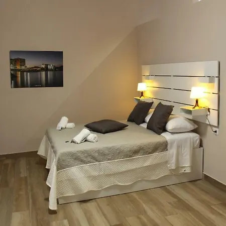 Station Garibaldi Bed & Breakfast